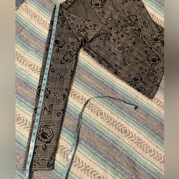 Handmade Floral Plaid Houndstooth Cardigan - Picture 8 of 11